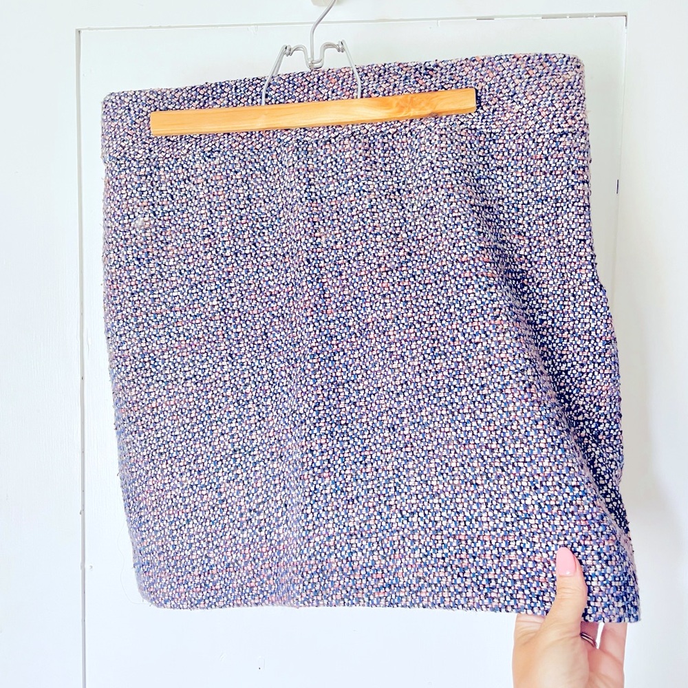 LOFT tweed mini skirt - Picture 2 of 7